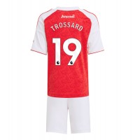 Arsenal Leandro Trossard #19 Domáci Detský futbalový dres 2025-26 Krátky Rukáv (+ trenírky)